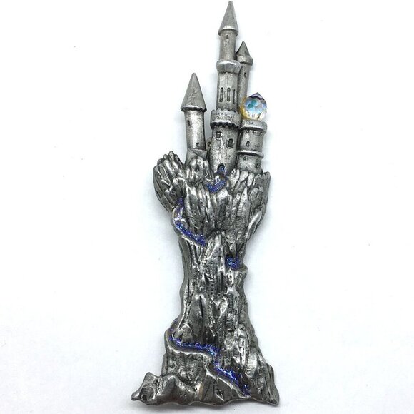 JJ Jewelry - Silver Castle Brooch Halloween Fantasy Witch Jewelry Silver Tone Clear Crystal